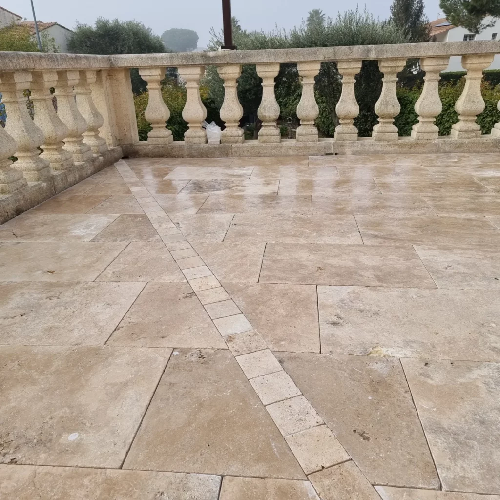 carreleur extérieur Le Crès 34920 - Laurent Bastide Carrelage